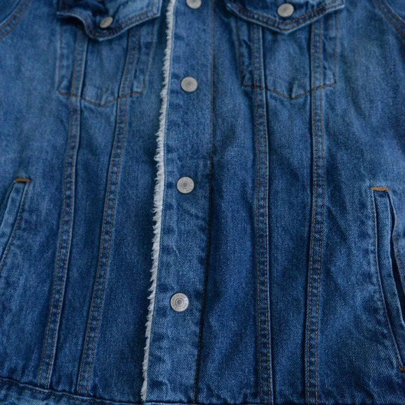 GAP  Denim Gap for Good Teddy Bear Jean Jacket - Medium - Picture 7 of 12